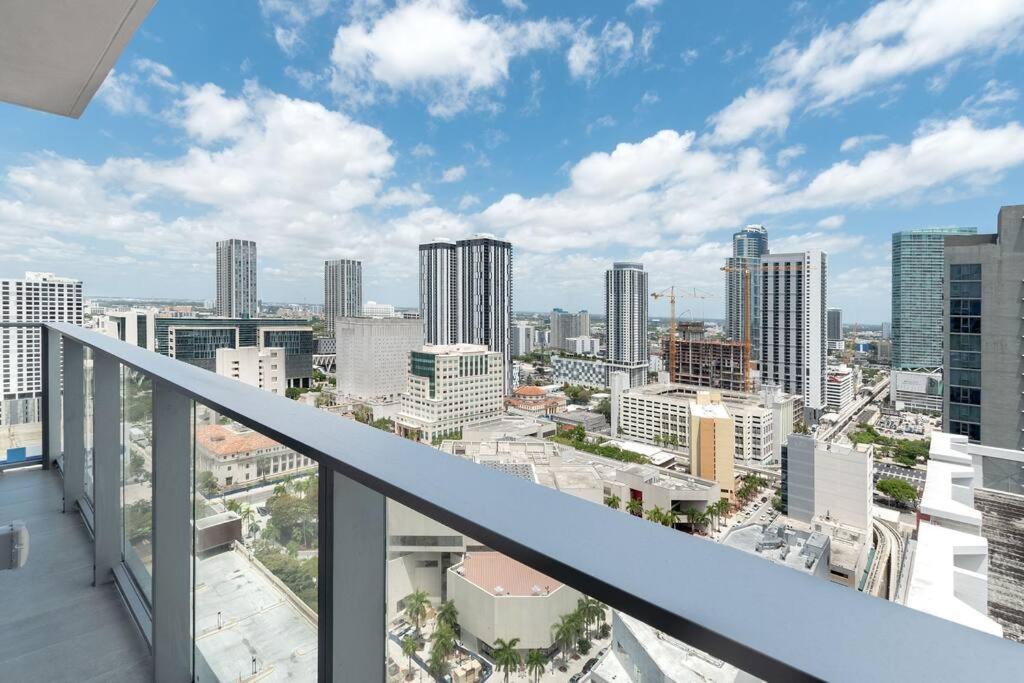 Amazing 2 Bedroom 30Th Floor Downtown Free Parking マイアミ エクステリア 写真